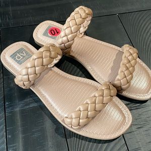 NEW Dolce Vita Sandal size 10 braided straps